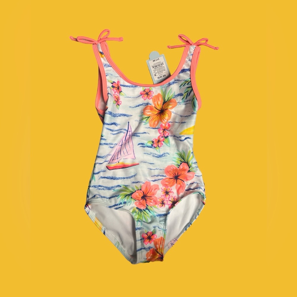 Cat & Jack Girls swimming suit xs(4/5)